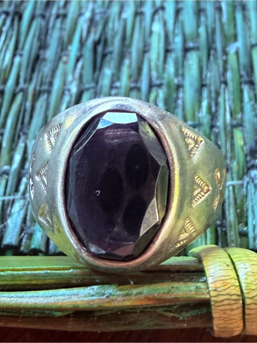 Vintage Sterling Silver Faceted Hematite Men's Southwestern Ring sz 8?